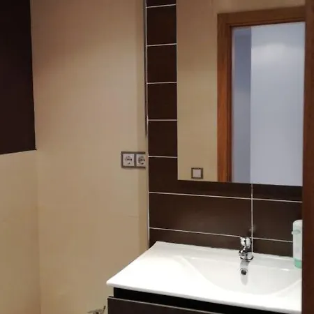 Piso Valeria 度假居 *