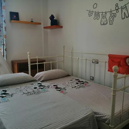 Piso Valeria 度假居